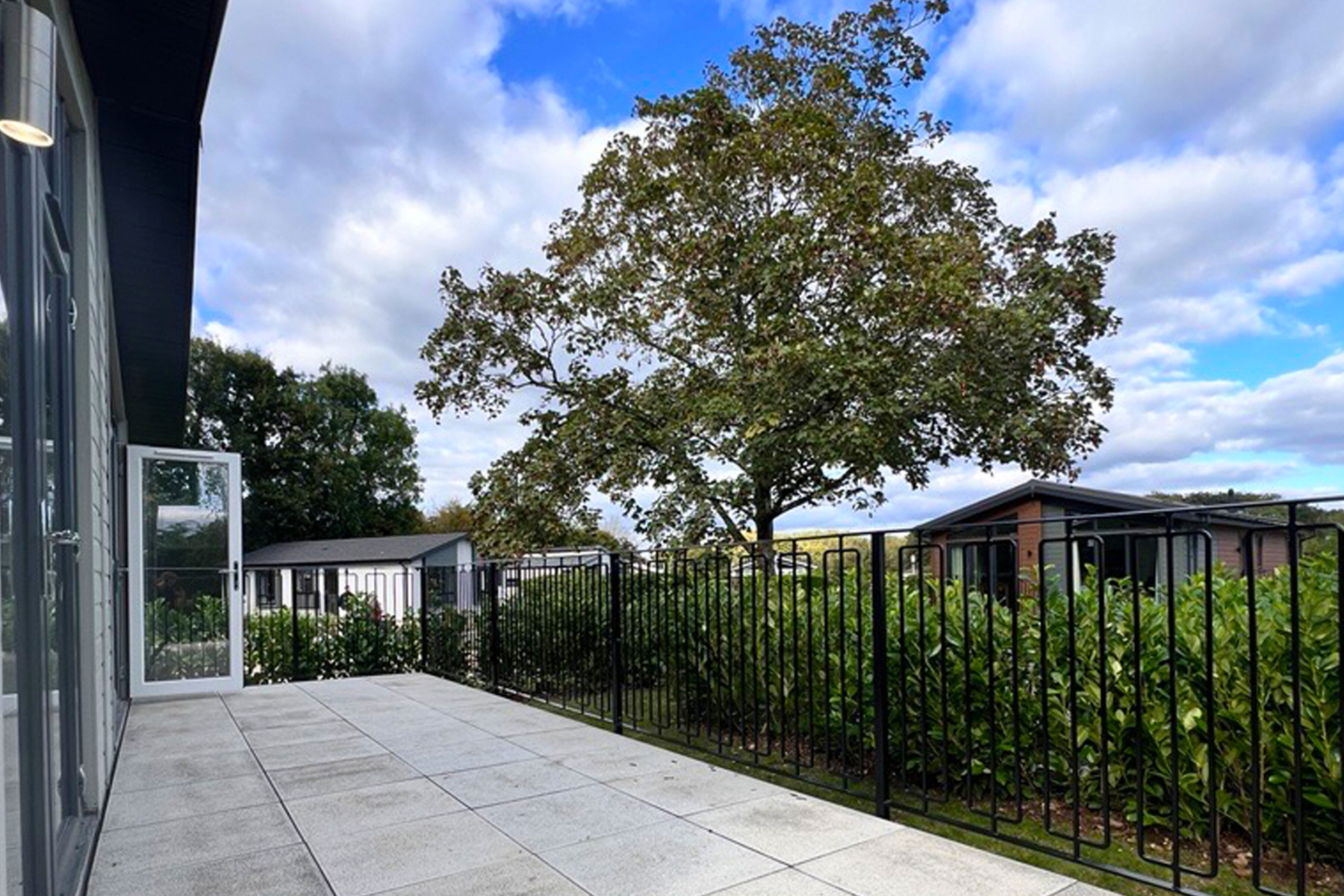 Open weekend park home 3