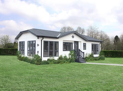 Omar Colorado Exterior