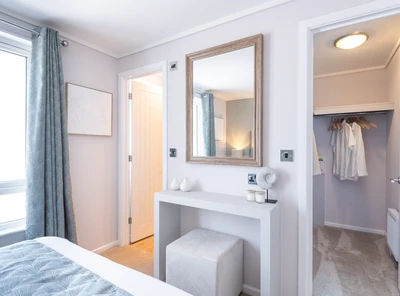 Prestige Sofia Master Walk in Wardrobe