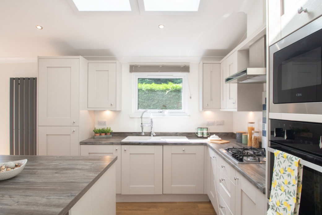 Willerby Acorn Kitchen 3