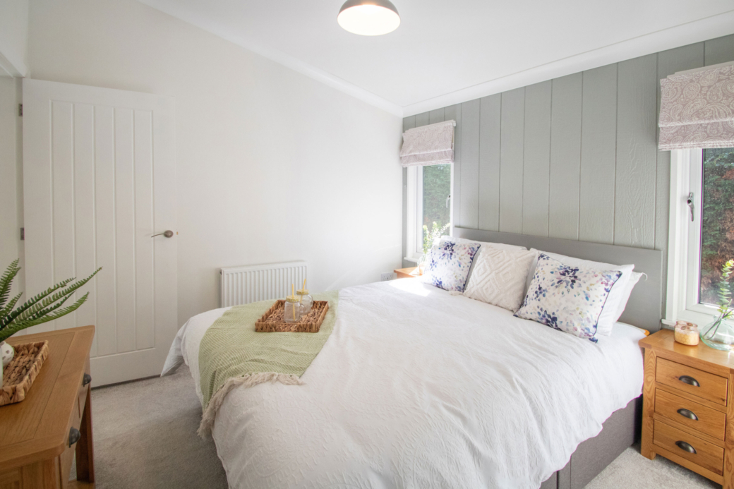 Willerby Acorn Master bedroom