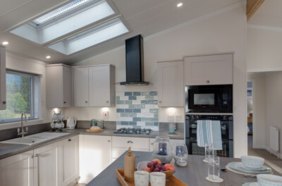 Willerby Acorn Kitchen Square